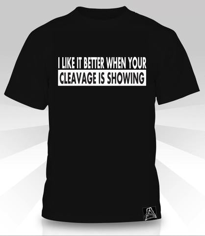 J'aime mieux quand ton décolleté montre un t-shirt